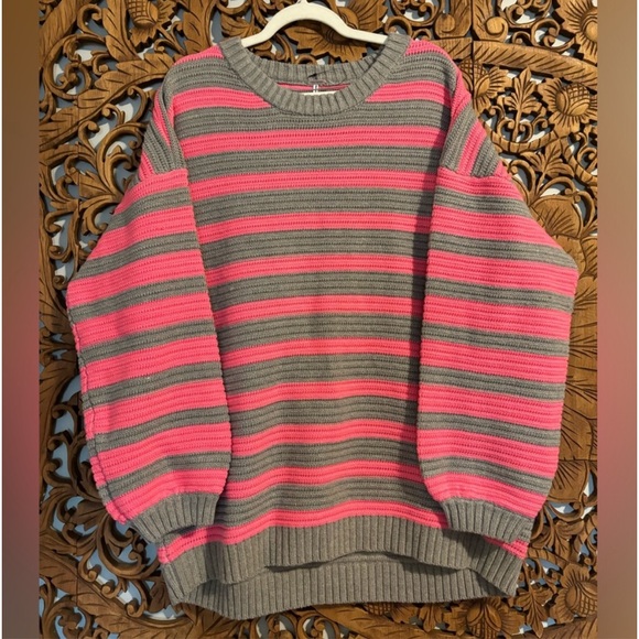 NWOT 🔥One of Kind 🔥Free People Links Pullover Size L - Picture 4 of 4